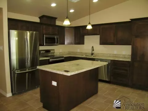 13767 E 52 Dr, Yuma, AZ 85367 photo 2