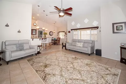 5827 E 39 St, Yuma, AZ 85365 photo 3