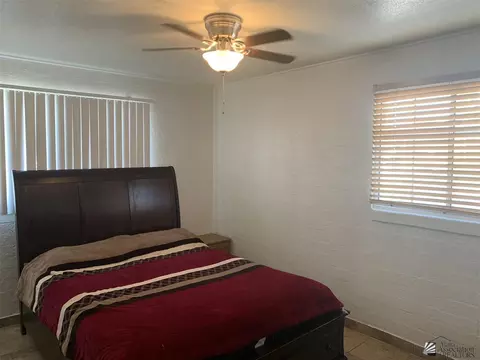 915 E 24 Pl, Yuma, AZ 85365 photo 8