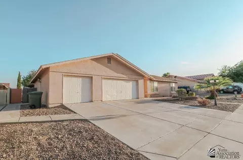 8687 E 25 St, Yuma, AZ 85365 photo 3