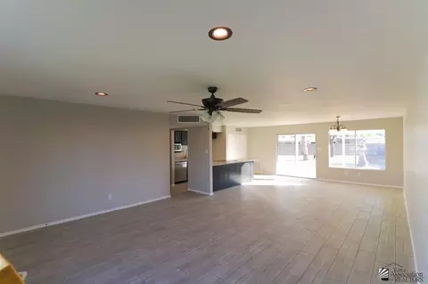 1927 E 26 Pl, Yuma, AZ 85364 photo 2