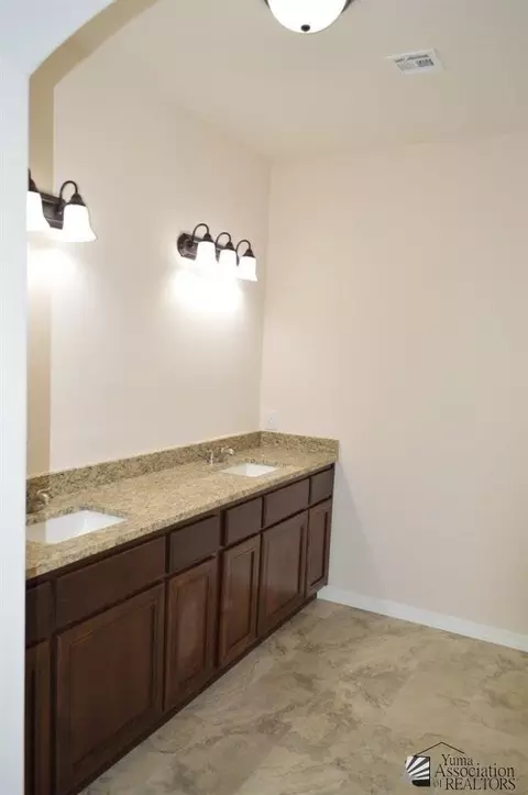 5126 E Nathan Pl, Yuma, AZ 85365 photo 10