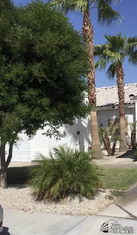 10682 E 34 Pl, Yuma, AZ 85365 photo 2
