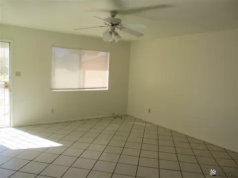 4640 W 17 Pl, Yuma, AZ 85364 photo 2