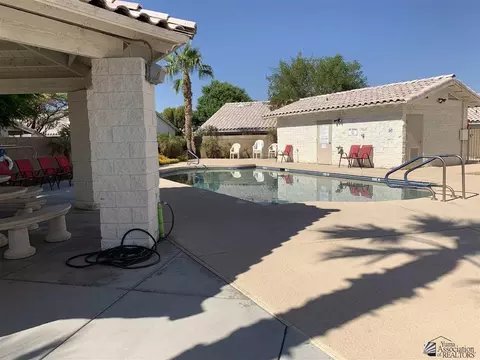 10668 E 35 St, Yuma, AZ 85365 photo 3