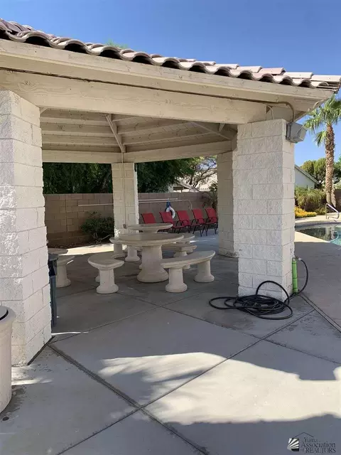10668 E 35 St, Yuma, AZ 85365 photo 4