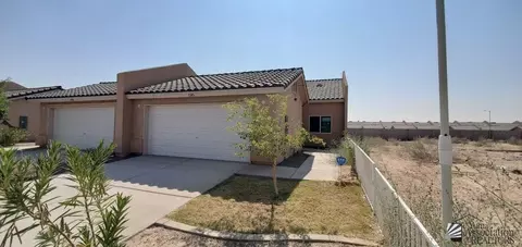 7332 E 39 St, Yuma, AZ 85365 photo 1
