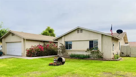 8667 E 25 St, Yuma, AZ 85365 photo 1