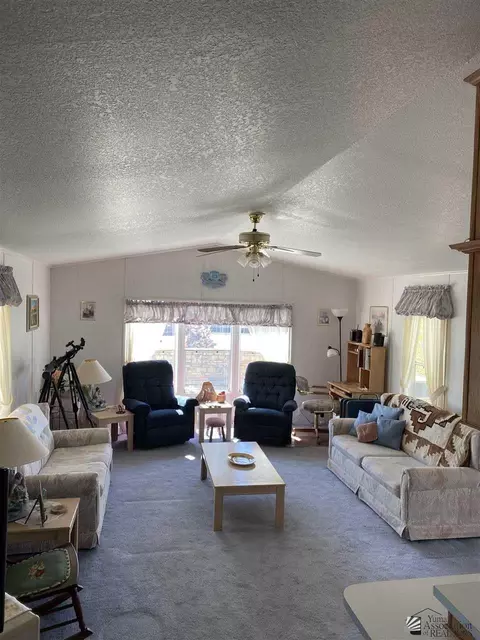 13606 E 49 St, Yuma, AZ 85367 photo 4