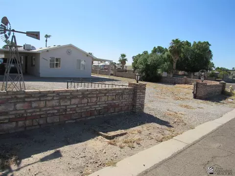 13533 E 45 St, Yuma, AZ 85367 photo 1