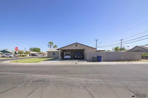 905 E 26 Pl, Yuma, AZ 85365 photo 2
