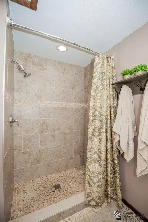 610 E 26 St, Yuma, AZ 85365 photo 12