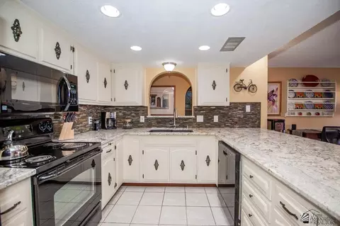 610 E 26 St, Yuma, AZ 85365 photo 13