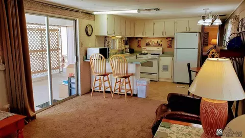 13652 E 44 Dr, Yuma, AZ 85367 photo 2