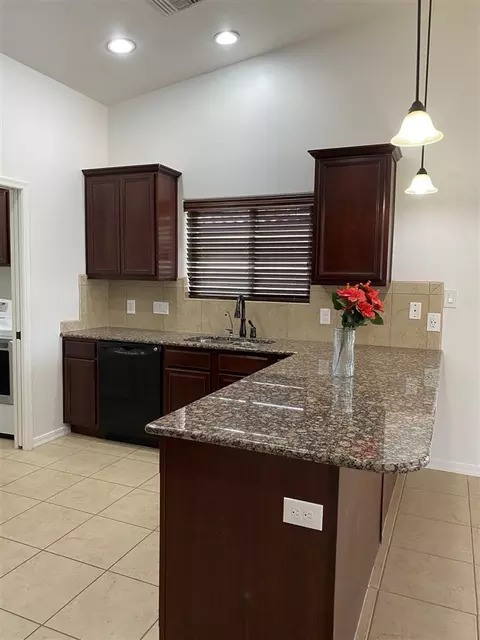 5910 E 27 Pl, Yuma, AZ 85365 photo 6