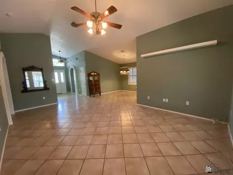 11237 E 37 Pl, Yuma, AZ 85367 photo 4