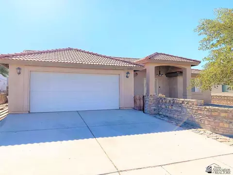 14817 E 49 St, Yuma, AZ 85367 photo 1