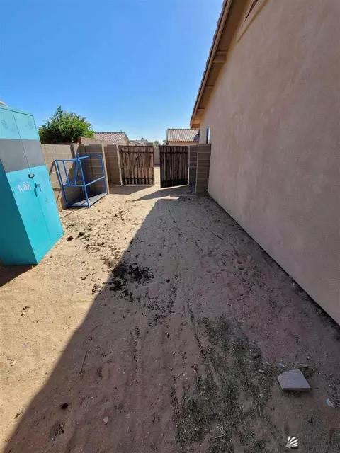 11137 E 24 Pl, Yuma, AZ 85367 photo 18