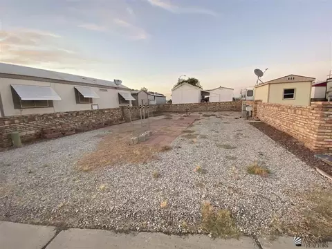10338 E 28 Ln, Yuma, AZ 85365 photo 2