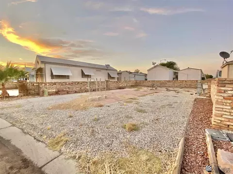 10338 E 28 Ln, Yuma, AZ 85365 photo 1