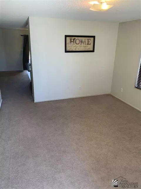 6218 E 44 St, Yuma, AZ 85365 photo 2