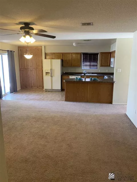 6218 E 44 St, Yuma, AZ 85365 photo 4