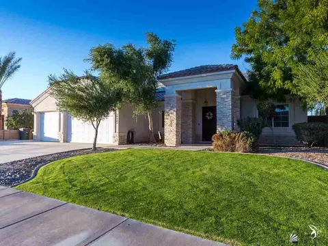 5884 E 39 Pl, Yuma, AZ 85365 photo 1