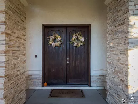 5884 E 39 Pl, Yuma, AZ 85365 photo 3