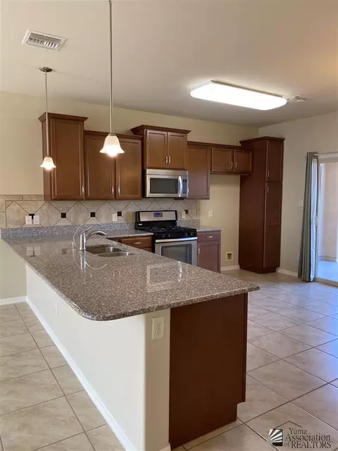 6132 E Overlook Ln, Yuma, AZ 85364 photo 3