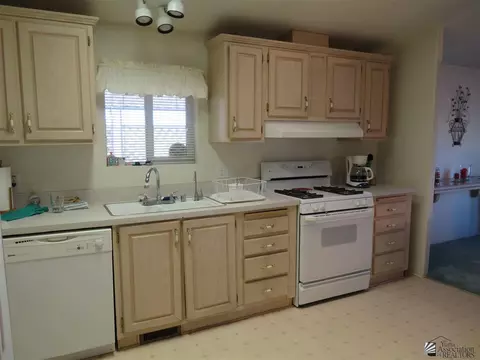 13217 E 46 Dr, Yuma, AZ 85367 photo 8