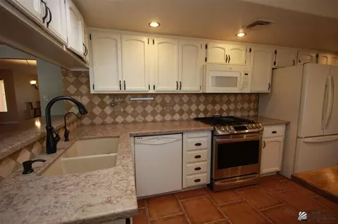 3522 E Cecelia Ln, Yuma, AZ 85365 photo 3