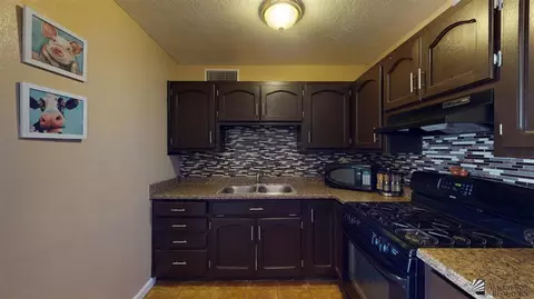 912 E 26 St, Yuma, AZ 85365 photo 7