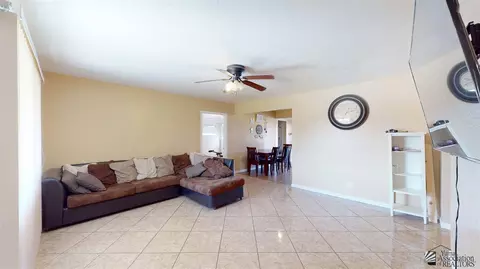 912 E 26 St, Yuma, AZ 85365 photo 3