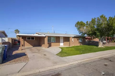 912 E 26 St, Yuma, AZ 85365 photo 2
