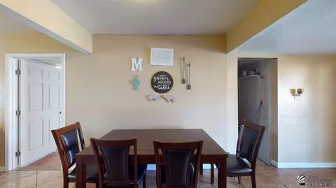 912 E 26 St, Yuma, AZ 85365 photo 6