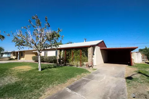924 E 24 Pl, Yuma, AZ 85365 photo 2