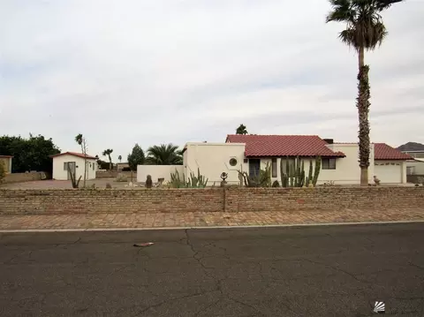 13456 E 42 St, Yuma, AZ 85367 photo 1