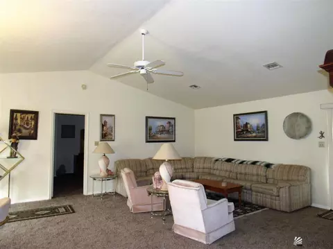 13456 E 42 St, Yuma, AZ 85367 photo 3