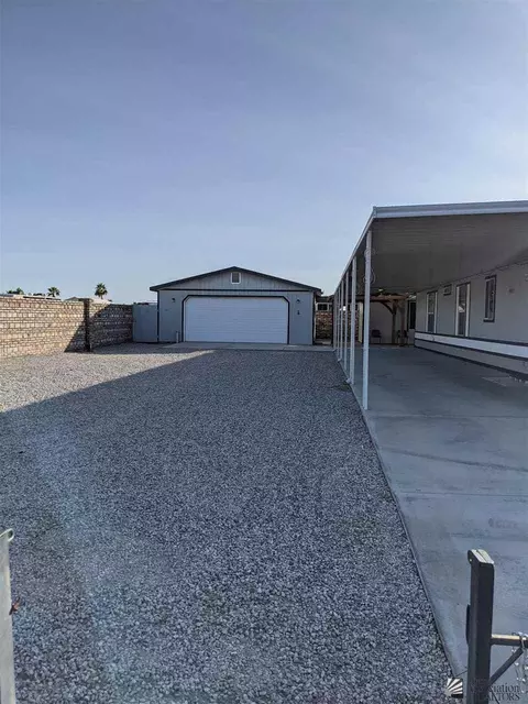 13651 E 53 Dr, Yuma, AZ 85367 photo 2