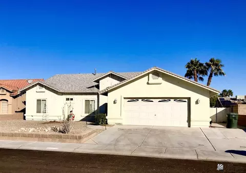 10738 E 37 Pl, Yuma, AZ 85365 photo 2