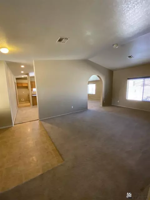 8644 E 25 St, Yuma, AZ 85365 photo 2