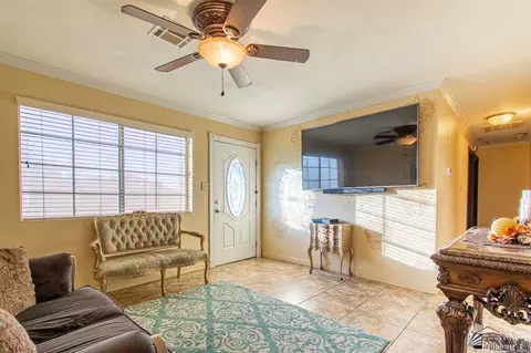 2149 S 40 Dr, Yuma, AZ 85364 photo 4