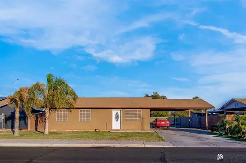 2149 S 40 Dr, Yuma, AZ 85364 photo 1