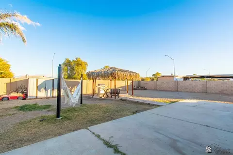 2149 S 40 Dr, Yuma, AZ 85364 photo 16