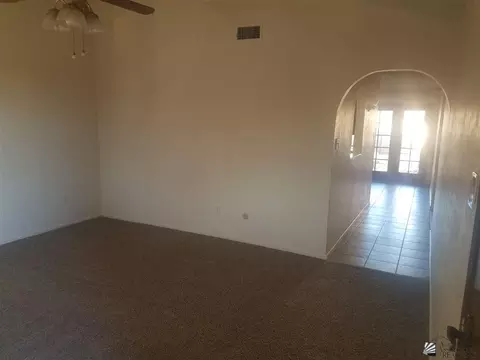 564 E 25 Pl, Yuma, AZ 85365 photo 9
