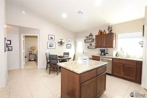 9243 E 31 Ln, Yuma, AZ 85365 photo 8