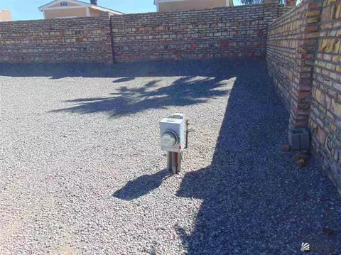 12561 E 44 Dr, Yuma, AZ 85367 photo 8