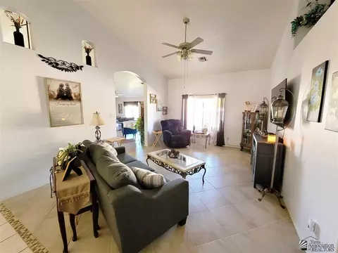10608 E 36 St, Yuma, AZ 85367 photo 4