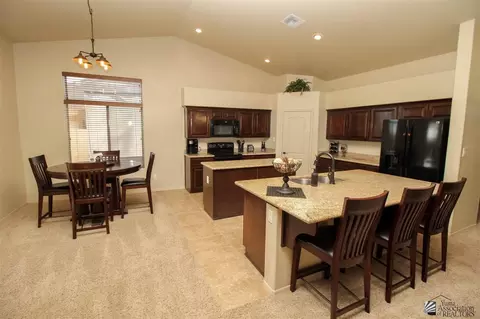 6097 E 47 Pl, Yuma, AZ 85365 photo 3