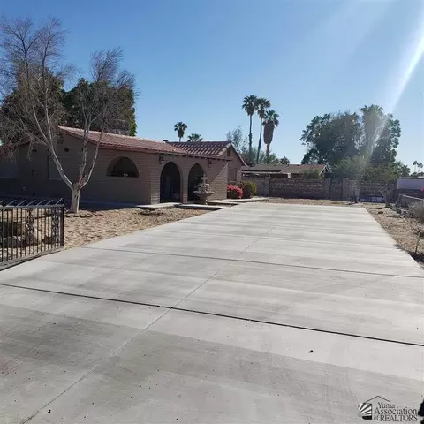 12587 E Tanja Dr, Yuma, AZ 85367 photo 2